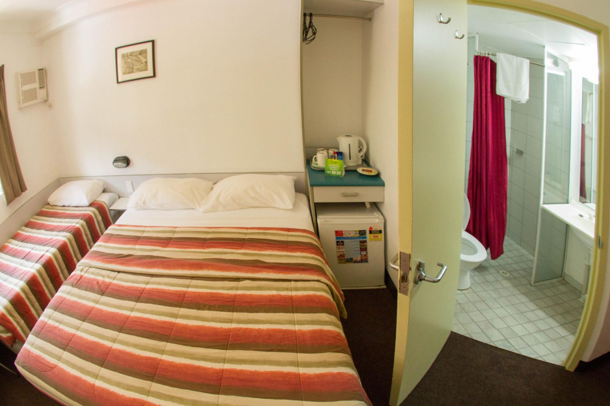 Value Inn Даруин Екстериор снимка