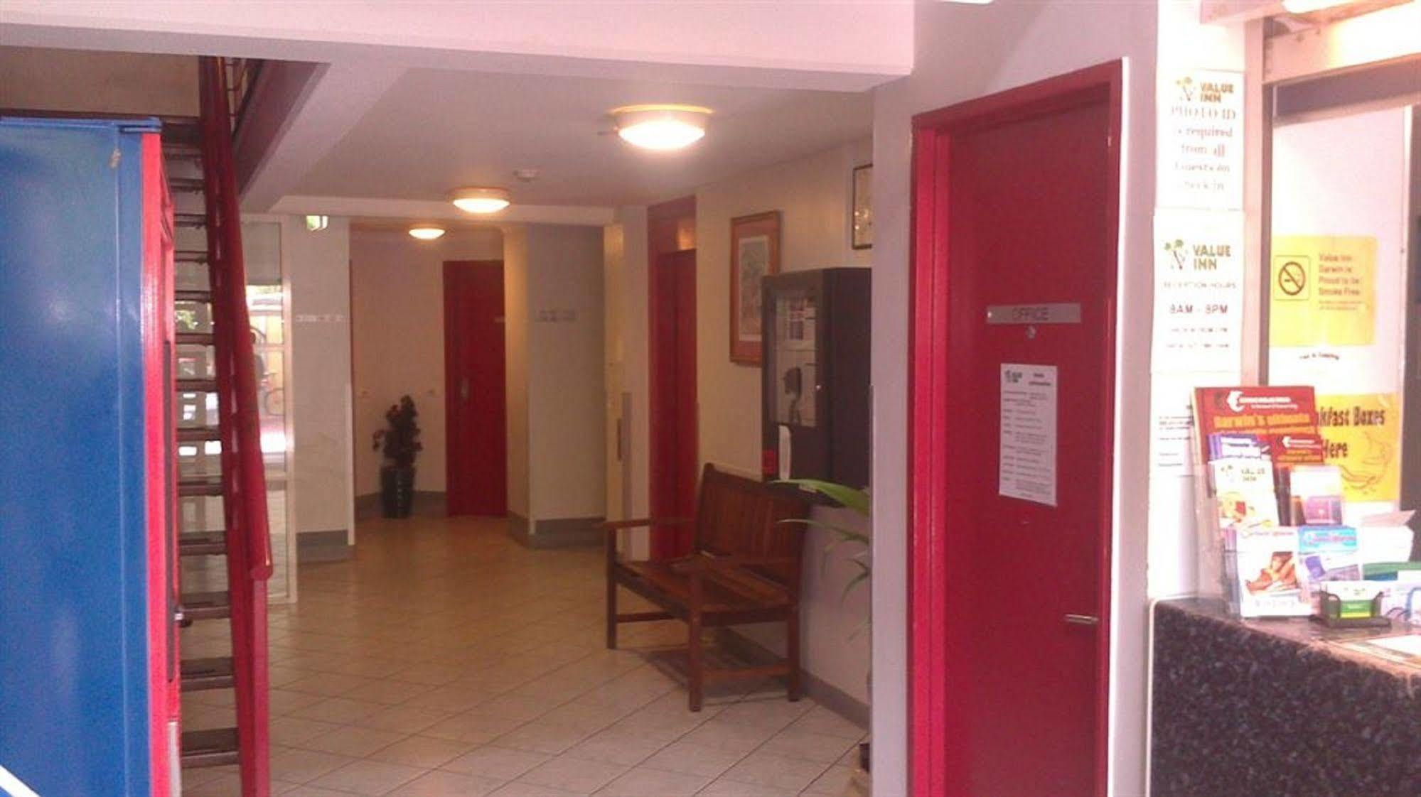 Value Inn Даруин Екстериор снимка